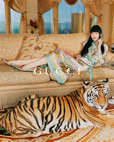 gucci bianca tigre maglietta|gucci tiger 2022.